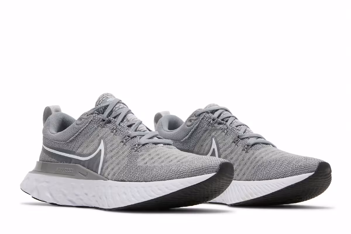 Nike Women's React Infinity Run Flyknit 2 Particle Grey, view 9