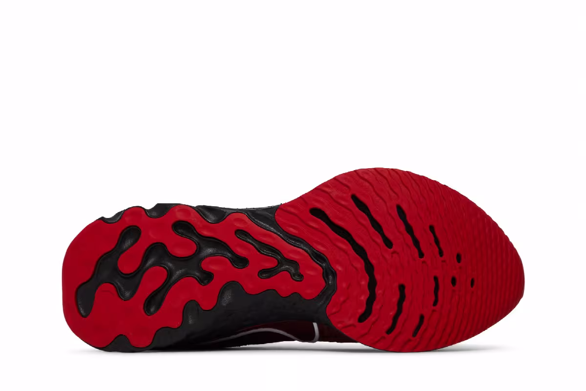 Nike React Infinity Run Flyknit 2 Bred, view 5
