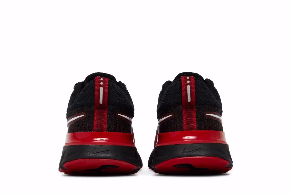 Nike React Infinity Run Flyknit 2 Bred, view 7