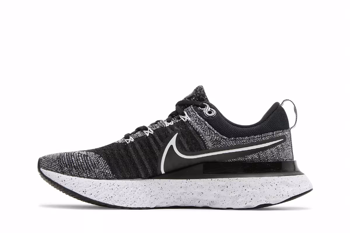 Nike Women's React Infinity Run Flyknit 2 White Black, view 4