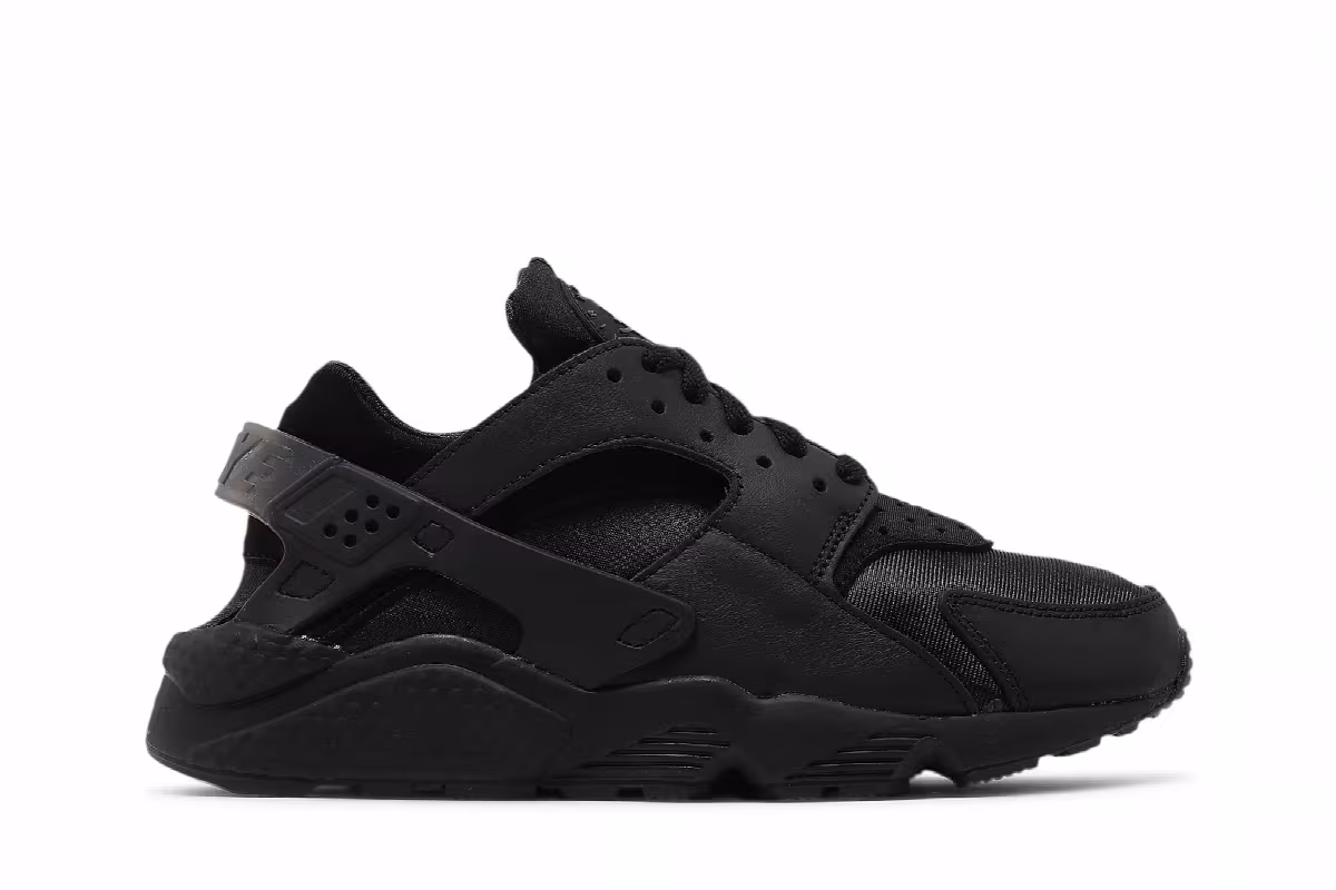 Nike Women's Air Huarache Triple Black, view 2
