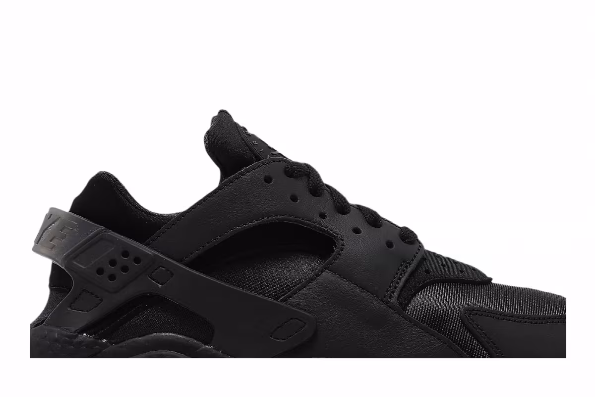 Nike Women's Air Huarache Triple Black, view 3