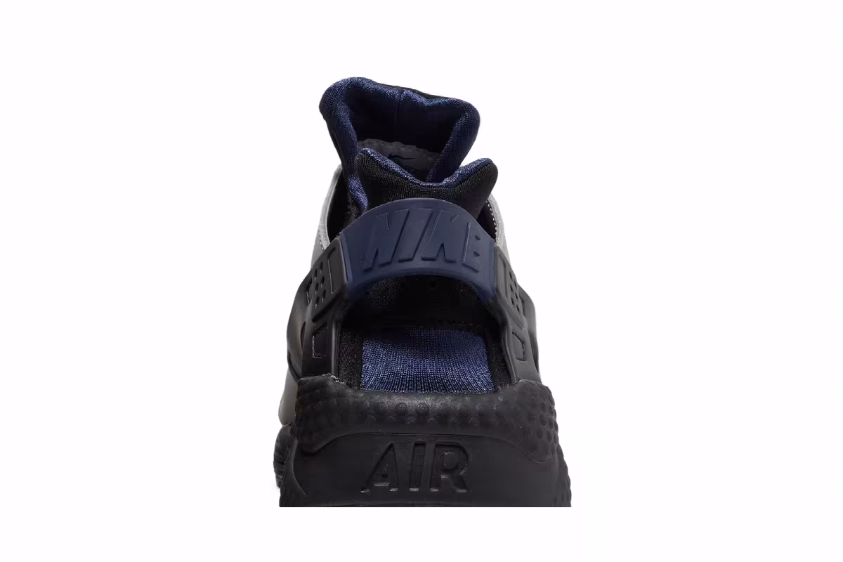 Nike Air Huarache LE Shadow, view 8