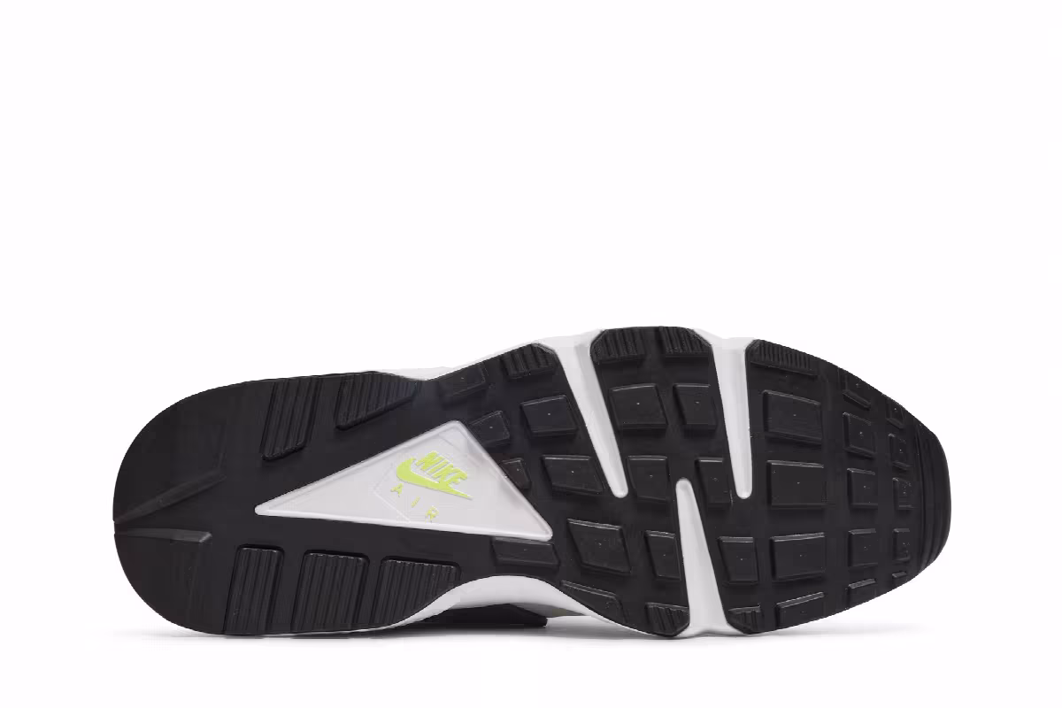 Nike Air Huarache Magenta, view 5