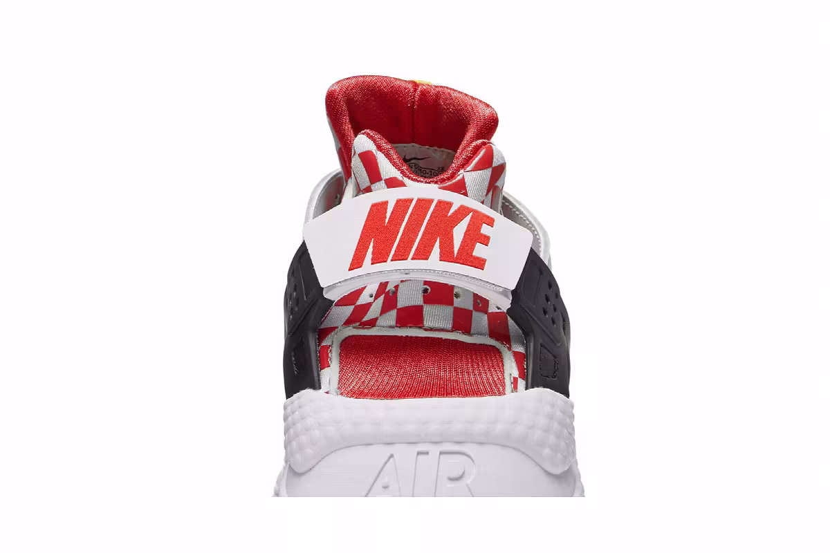 Liverpool FC x Nike Air Huarache Premium QS Checker, view 8