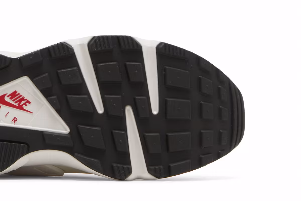 Nike Women's Air Huarache Sail Bred, view 6
