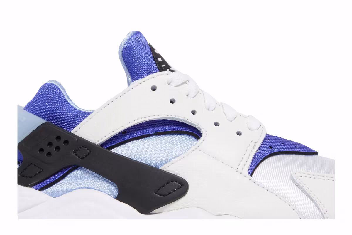 Nike Women's Air Huarache Aluminum, view 3