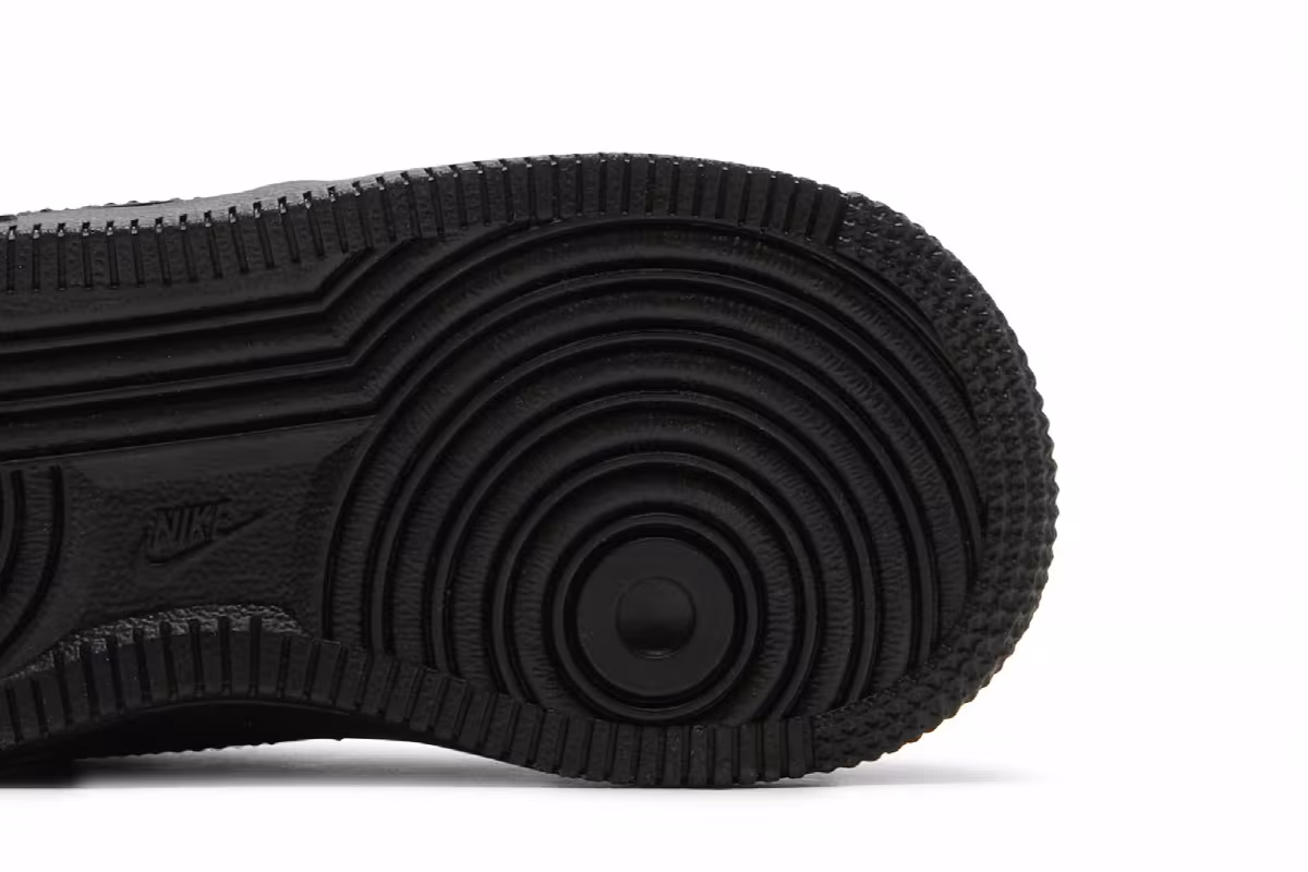 Nike Force 1 LE TD Triple Black, view 6