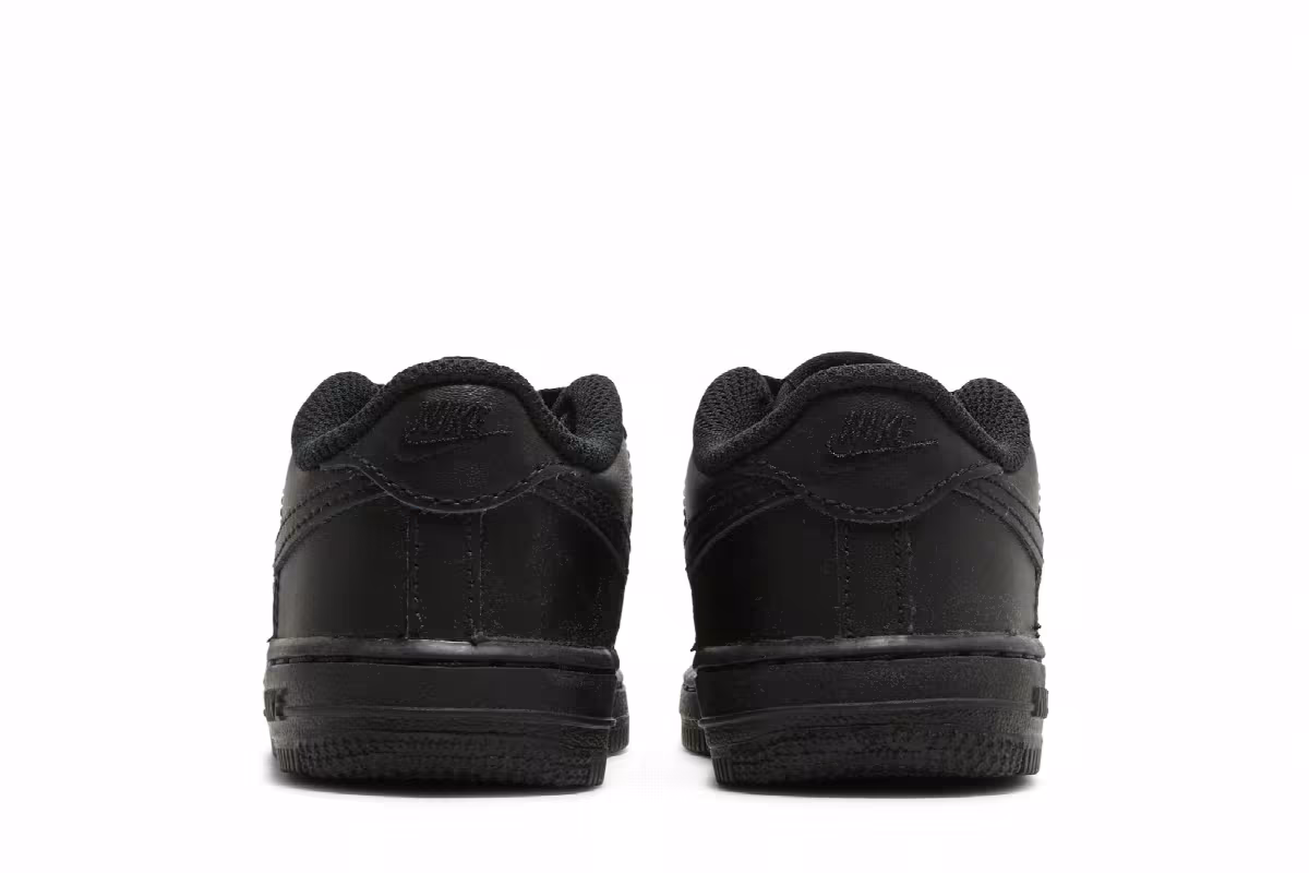 Nike Force 1 LE TD Triple Black, view 7