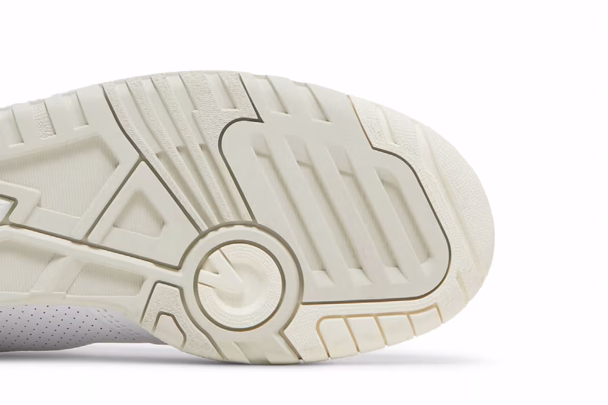 New Balance Women's 550 Silver Birch, view 6