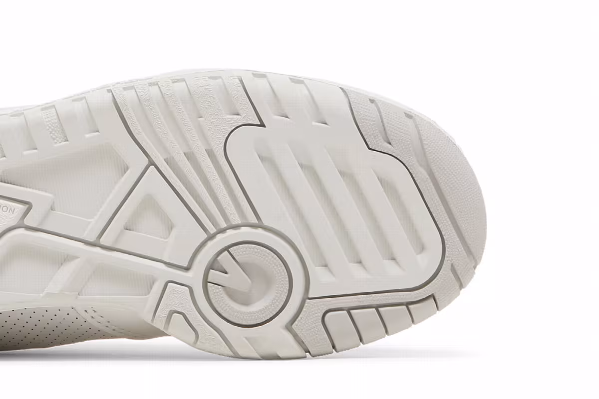 New Balance Women's 550 White Rain Cloud, view 6
