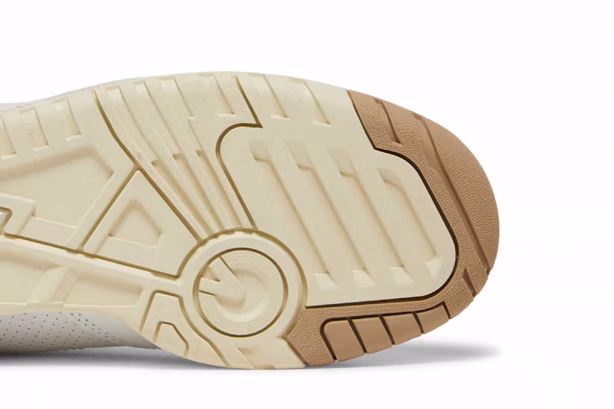 New Balance Women's 550 White Raw Cashew, view 6