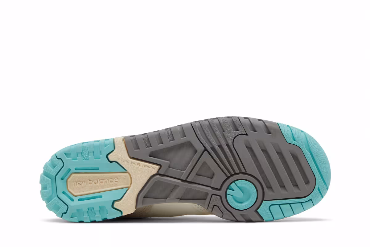New Balance 550 Big Kid White Surf, view 5