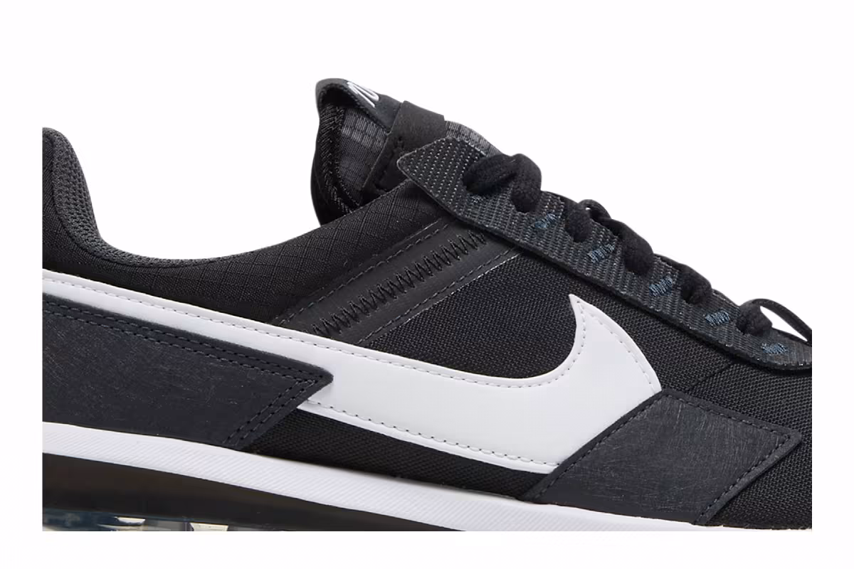 Nike Men's Air Max Pre-Day Black, view 3