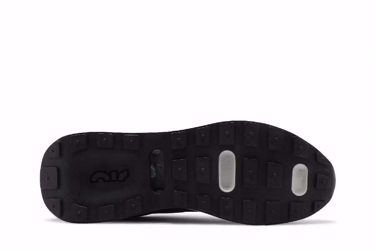 Nike Air Max Pre-Day LX Hasta, view 5