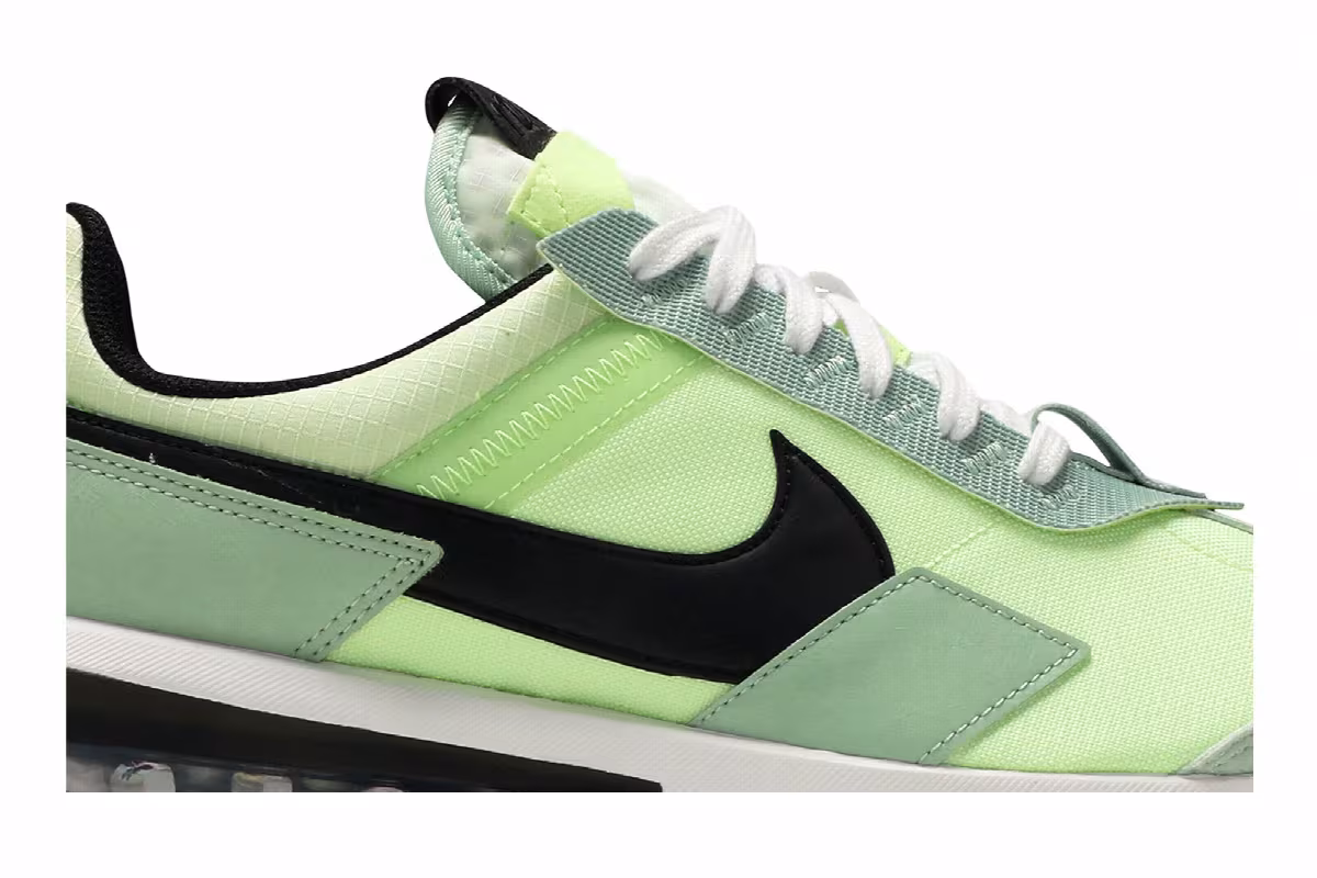 Nike Air Max Pre-Day Liquid Lime, view 3