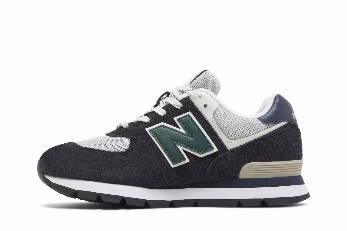 New Balance 574 Big Kid Black Nightwatch Green, view 4