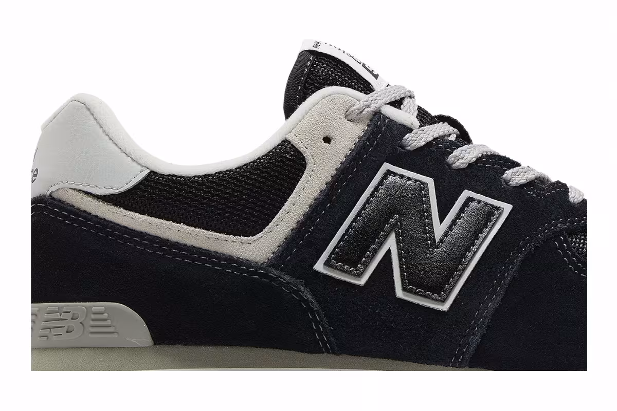 New Balance 574 Big Kid Wide Core Pack - Black White, view 3