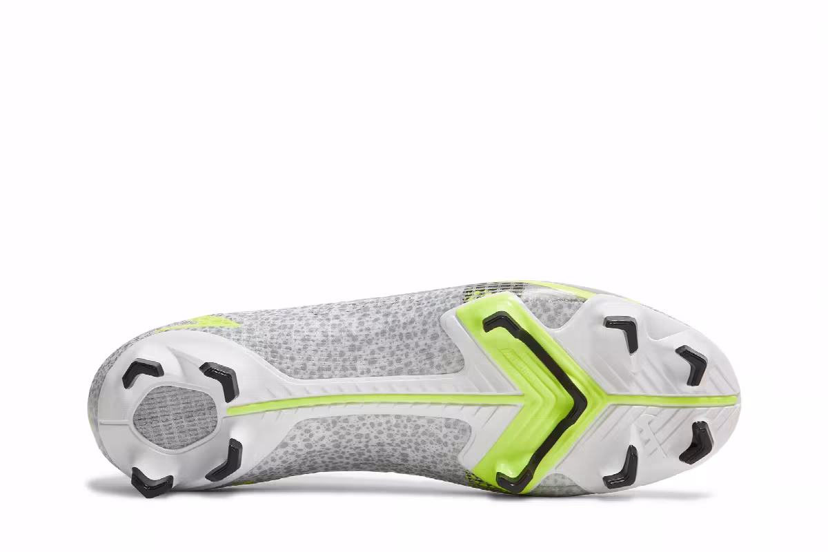 Nike Mercurial Vapor 14 Pro FG Metallic Silver Volt, view 5