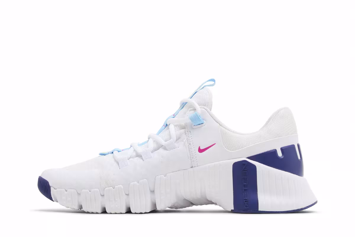 Nike Women's Free Metcon 5 White Aquarius Blue, view 4