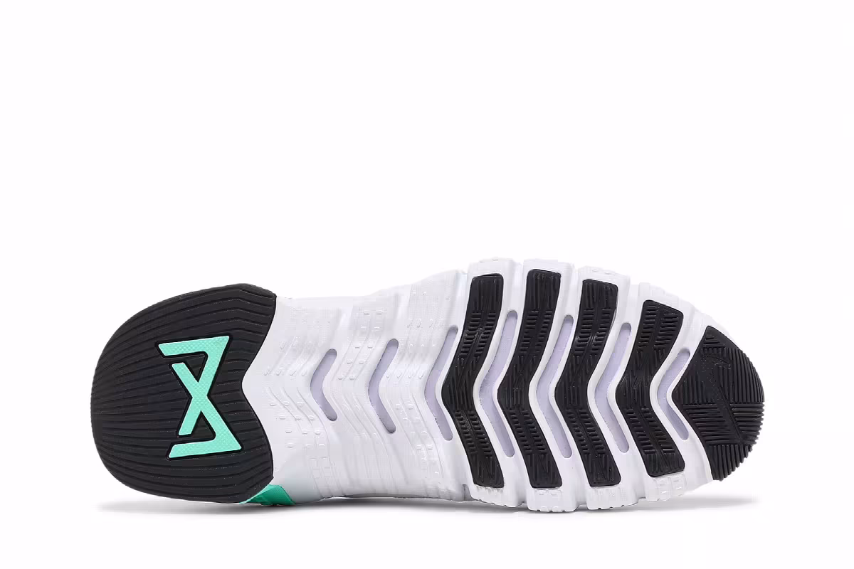 Nike Women's Free Metcon 4 White Green Glow, view 5
