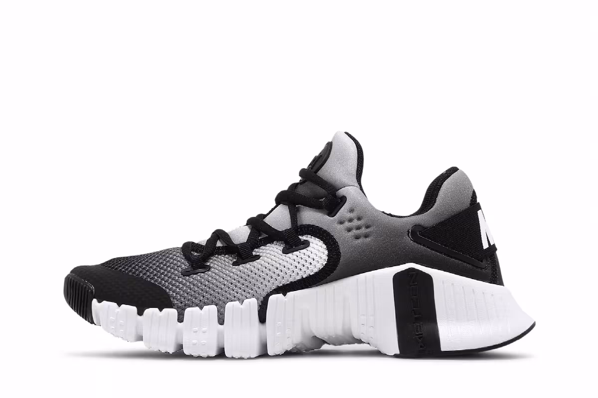 Nike Women's Free Metcon 4 White Black, view 4