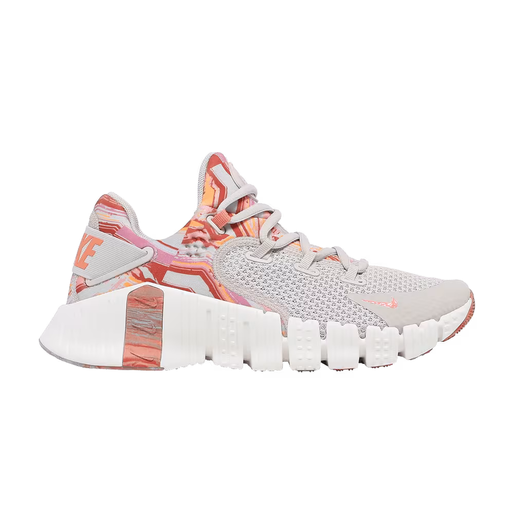 Nike Women's Free Metcon 4 Desert Sand Crimson Bliss