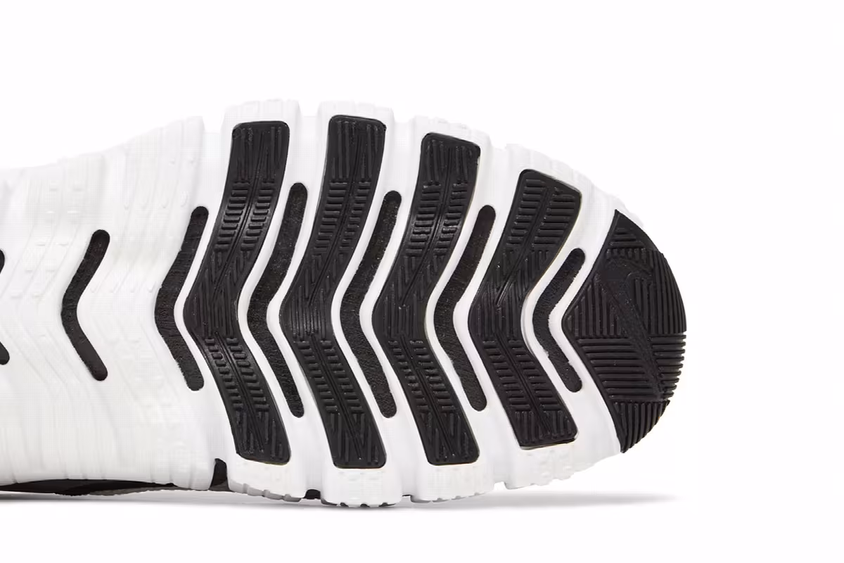 Nike Free Metcon 4 White Black, view 6