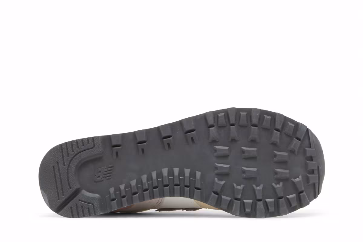 New Balance Women's 574 Grey Pink, view 5