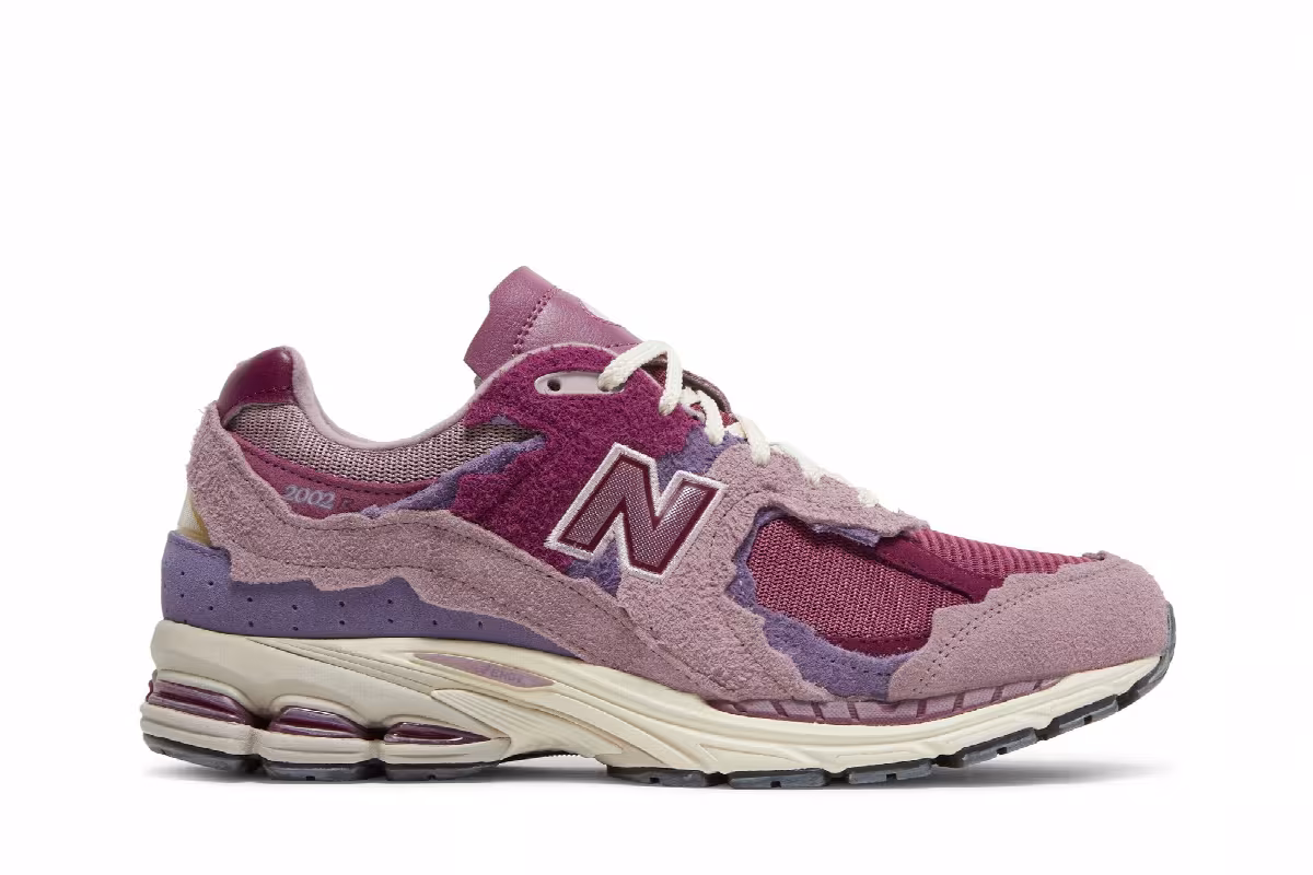 New Balance 2002R Protection Pack - Pink, view 2