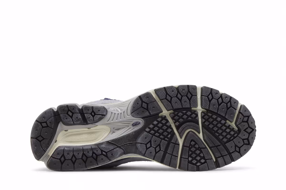 New Balance 2002R Protection Pack - Purple, view 5