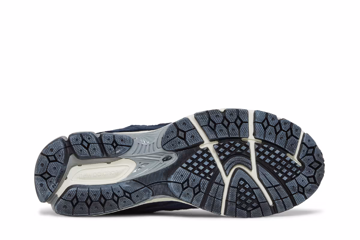 New Balance 2002R Protection Pack - Dark Navy, view 5