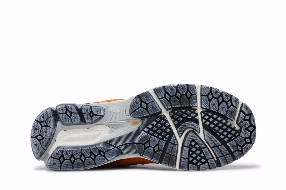 New Balance 2002R Protection Pack - Vintage Orange, view 5
