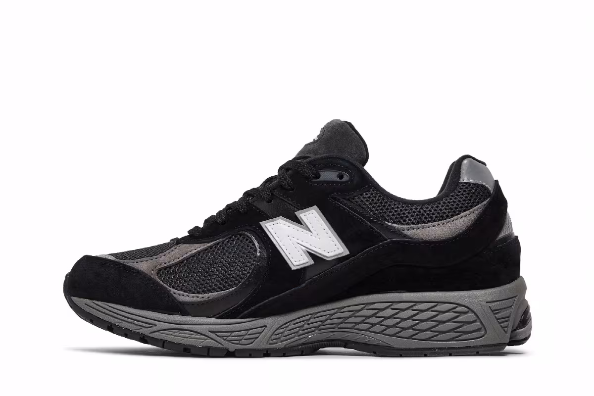 New Balance 2002R Black, view 4