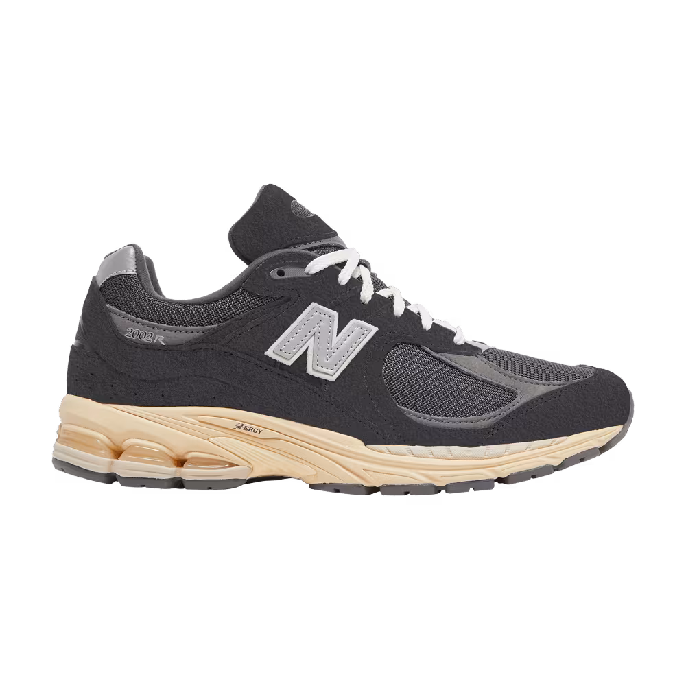 New Balance 2002R Phantom
