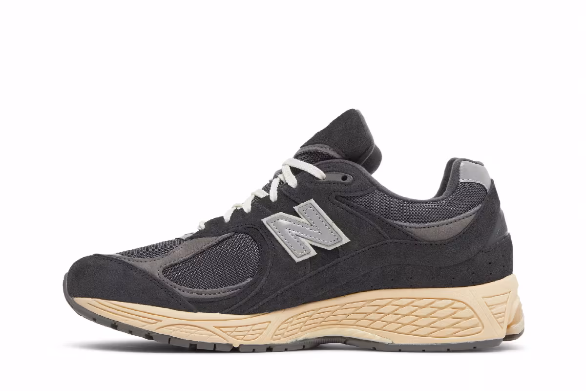 New Balance 2002R Phantom, view 4