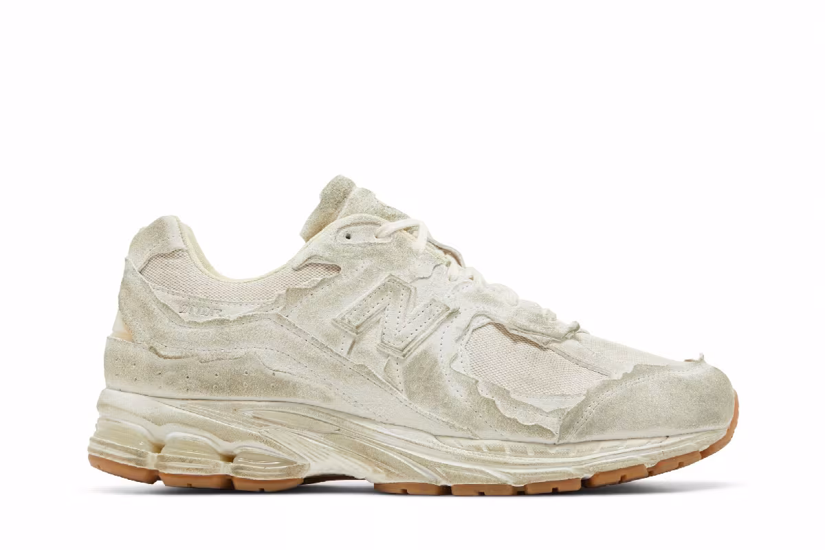 New Balance 2002R Protection Pack - Distressed, view 2