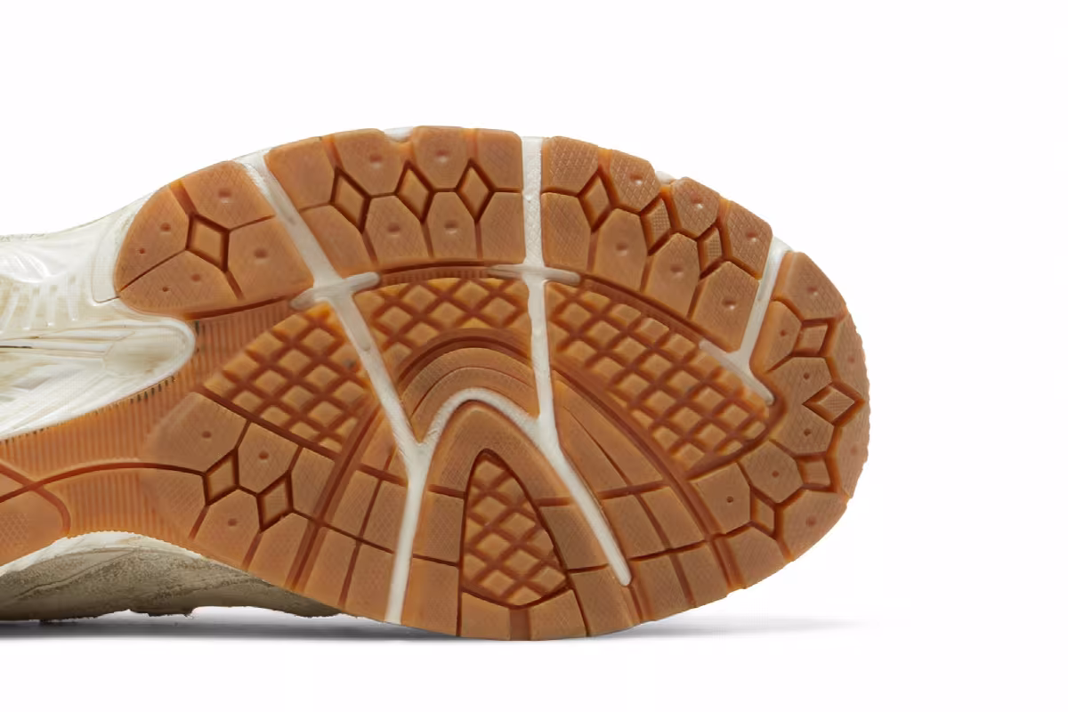 New Balance 2002R Protection Pack - Distressed, view 6