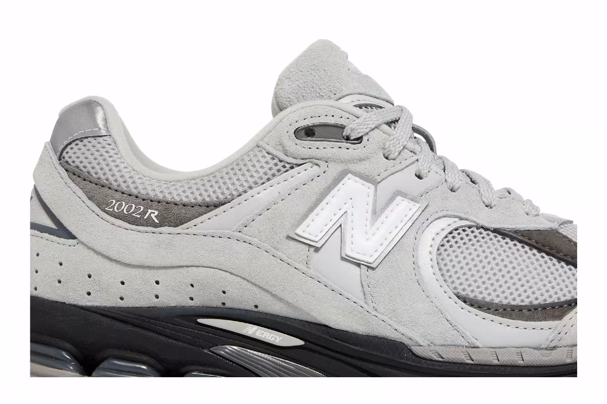 New Balance 2002R Grey Black, view 3