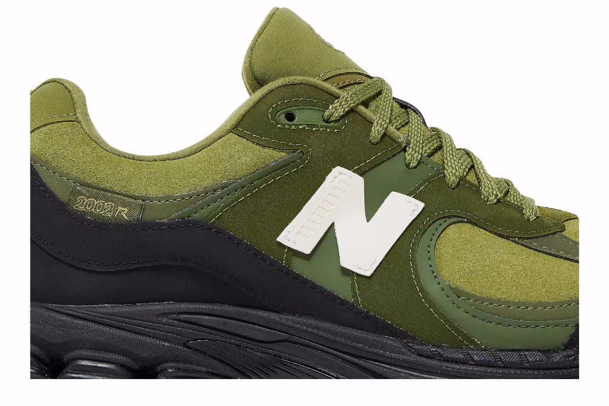 The Basement x New Balance 2002R Moss Green, view 3
