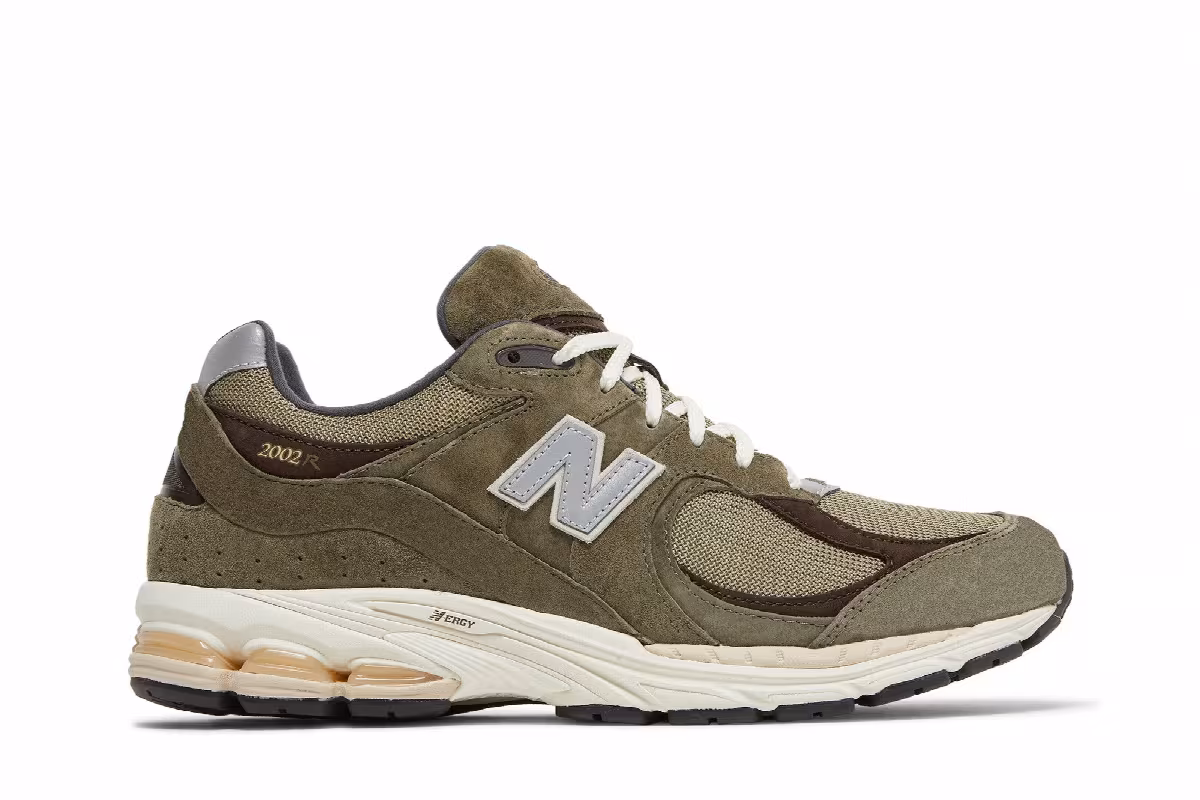 New Balance 2002R Dark Camo, view 2
