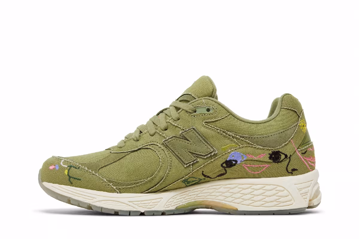 Bryant Giles x New Balance 2002R What Now?, view 4