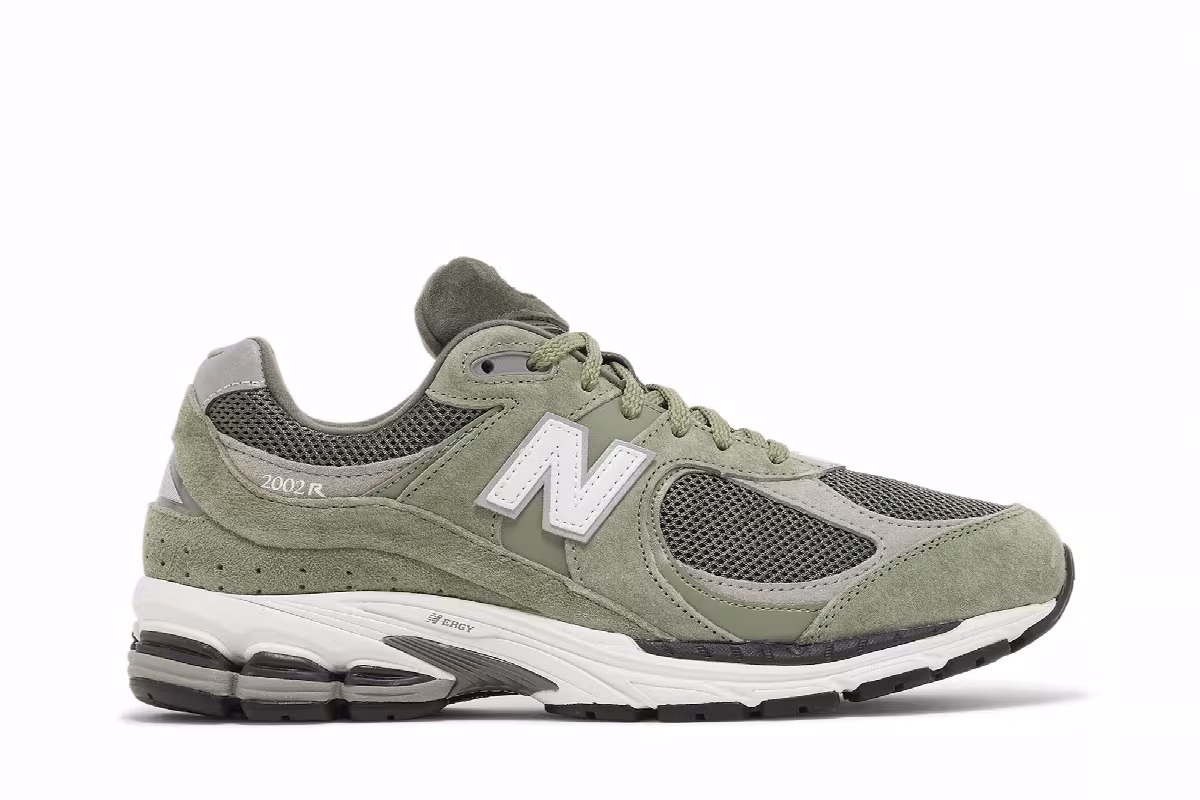 New Balance Men's 2002R Norway Spruce, view 2