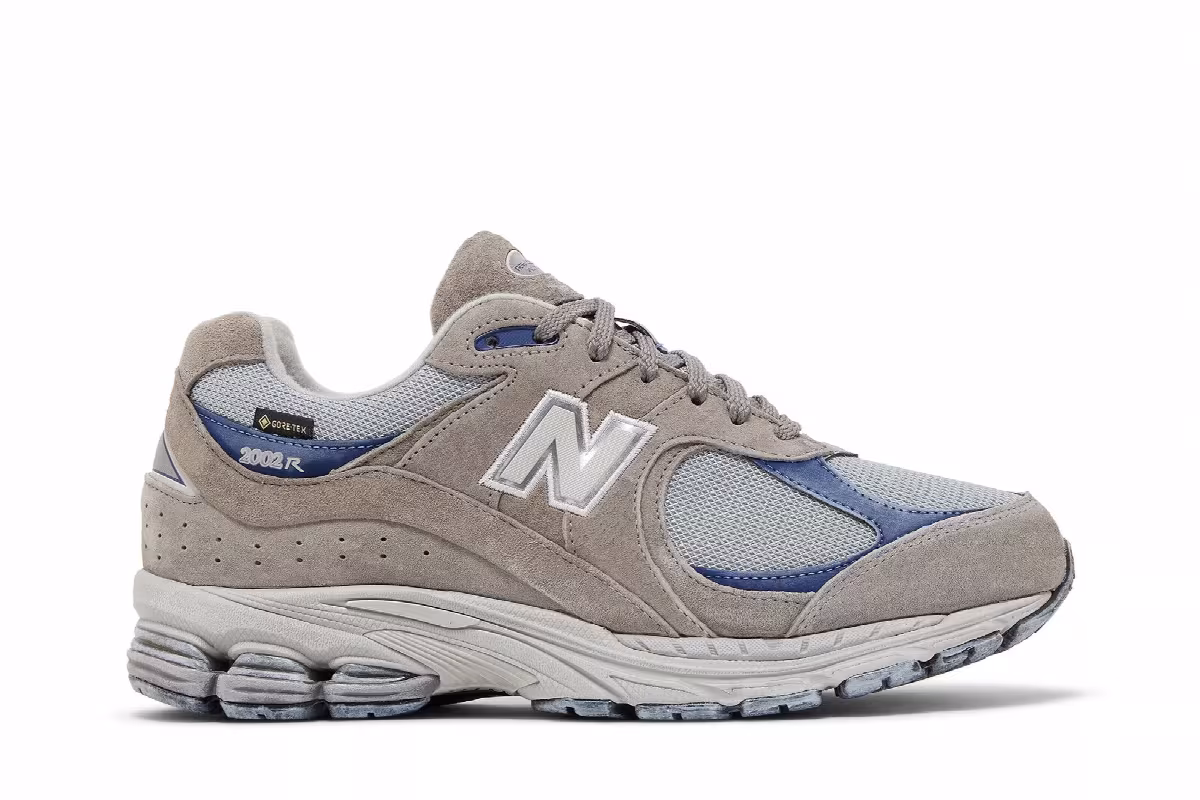 New Balance 2002R GORE-TEX Marblehead Moon Shadow, view 2