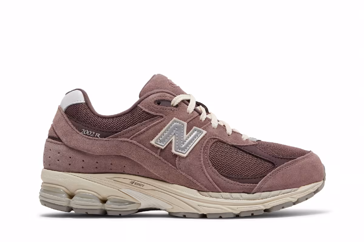 New Balance 2002R Suede Pack - Dusty Fig, view 2