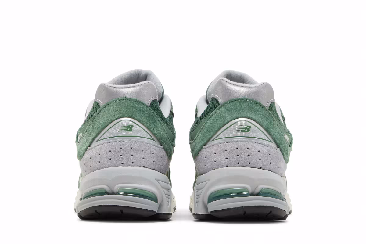 New Balance 2002R Jade Silver Metallic, view 7