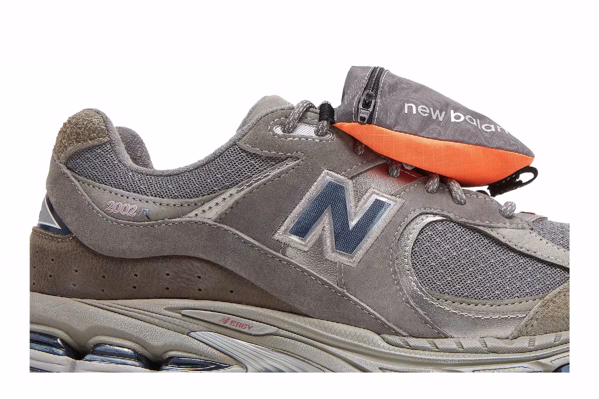 New Balance 2002R Pouch - Castle Grey, view 3