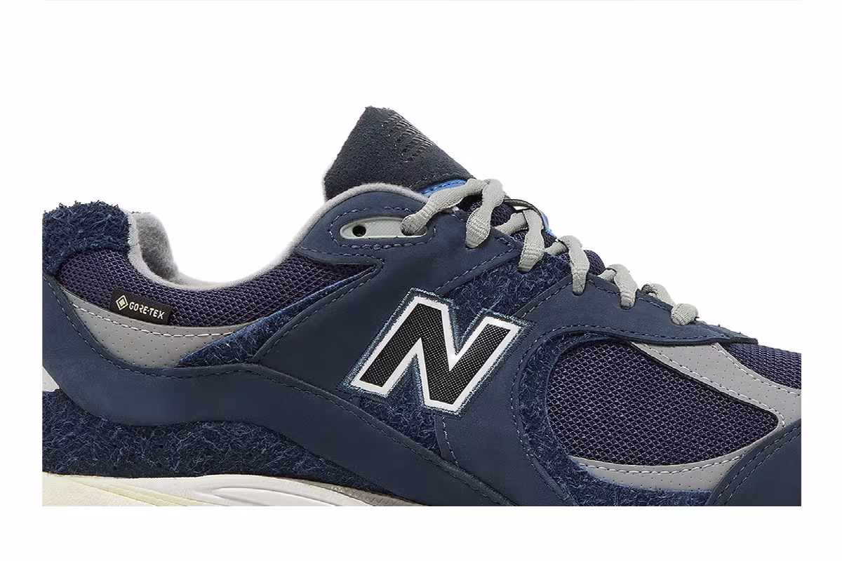 INVINCIBLE x N.HOOLYWOOD x New Balance 2002R GORE-TEX Blue Moon, view 3