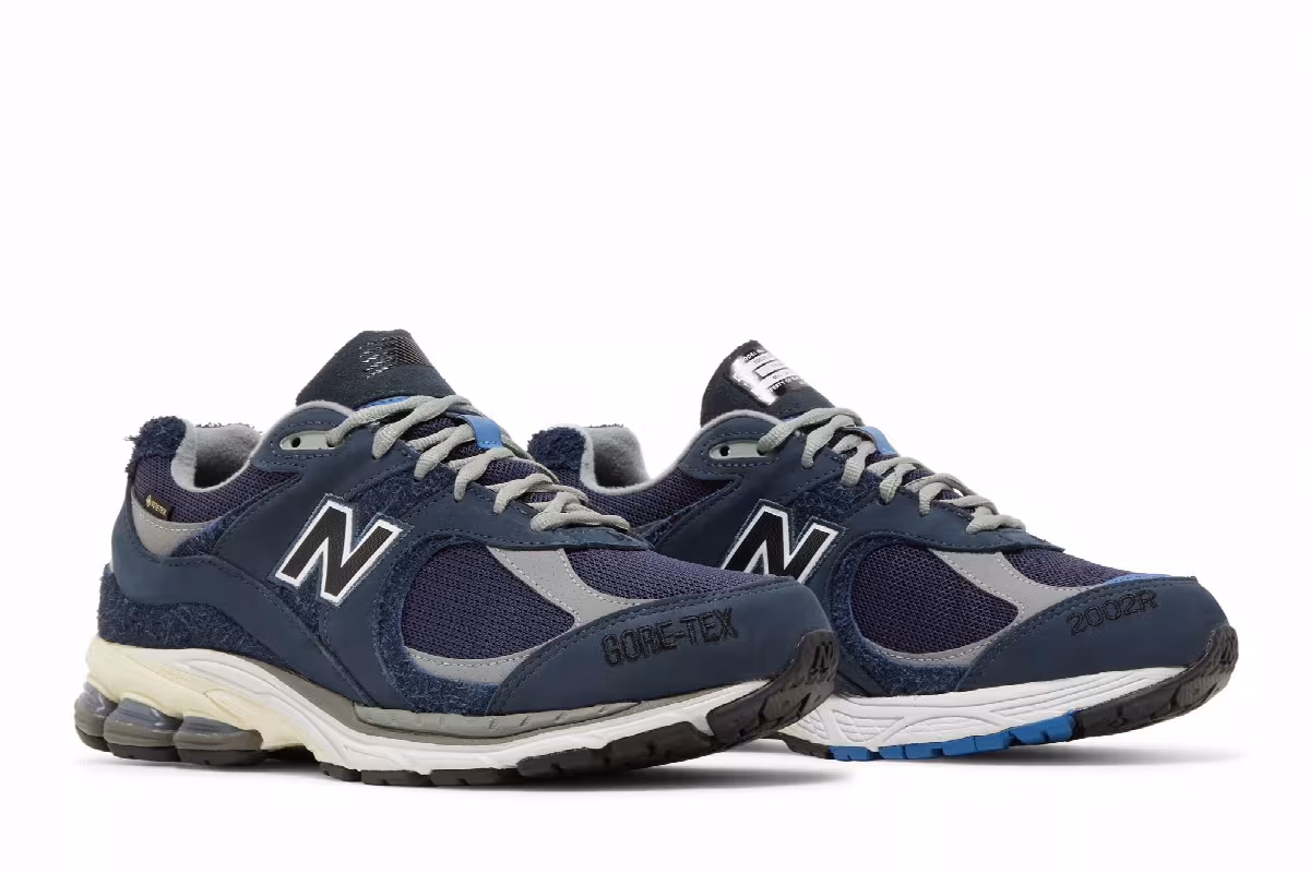 INVINCIBLE x N.HOOLYWOOD x New Balance 2002R GORE-TEX Blue Moon, view 9