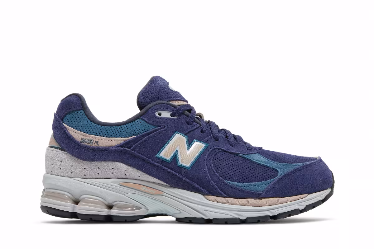 New Balance 2002R Night Tide, view 2